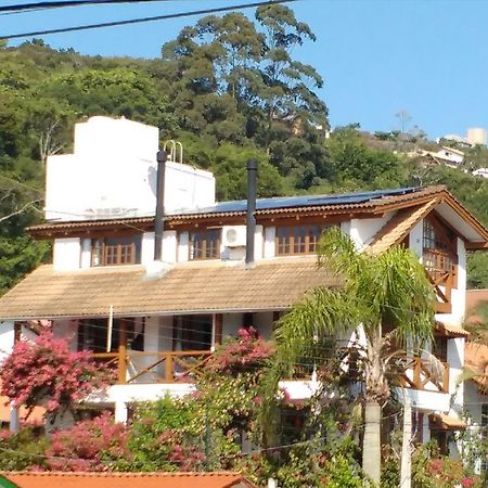 Apartamentos Morada Aquitania Bombinhas Exterior photo